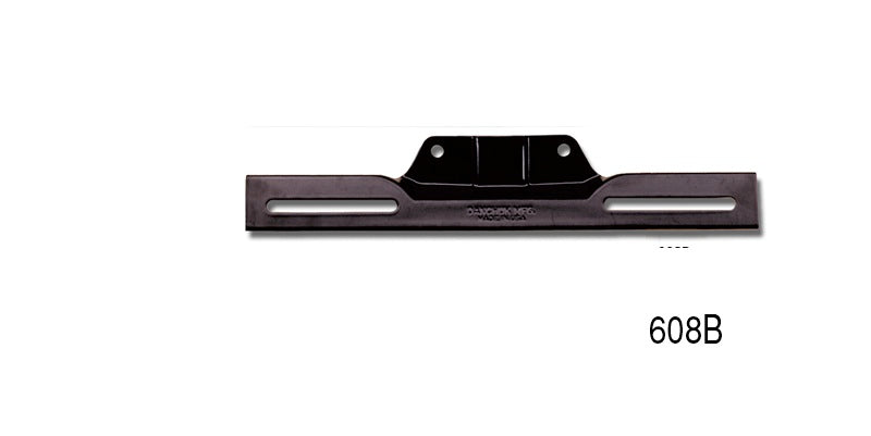 608b - Danchuk 1957 Chevy Front License Plate Bracket (Best)